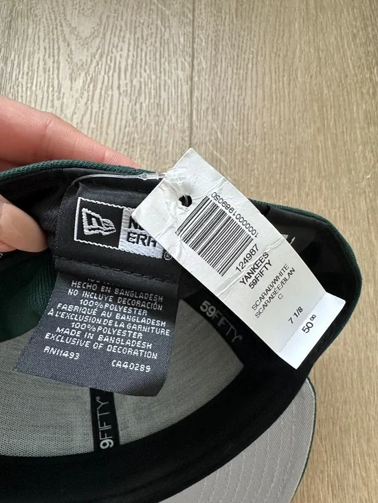 New Era NY Yankees Green Cap from Aritzia - Picture 2 of 5